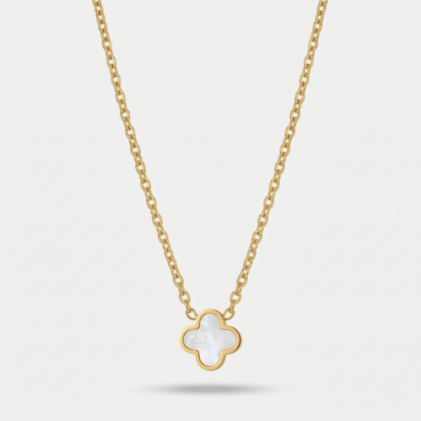Clover White Necklace