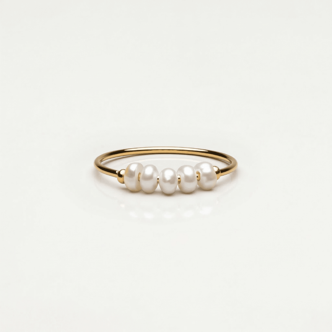 Mini Pearl Ring