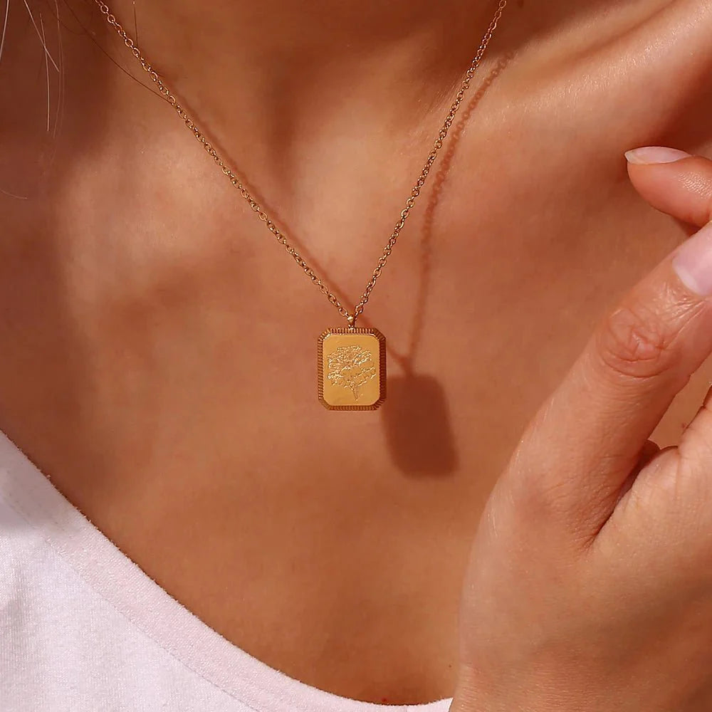 Emmy Necklace