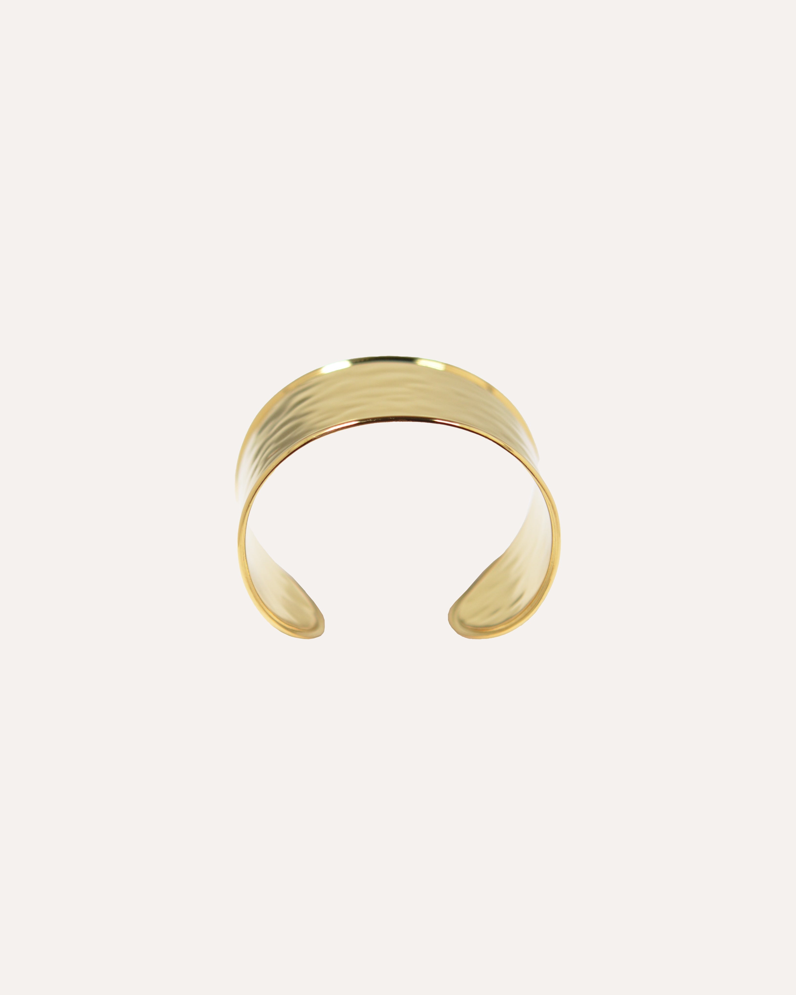 Cesar Cuff — detail